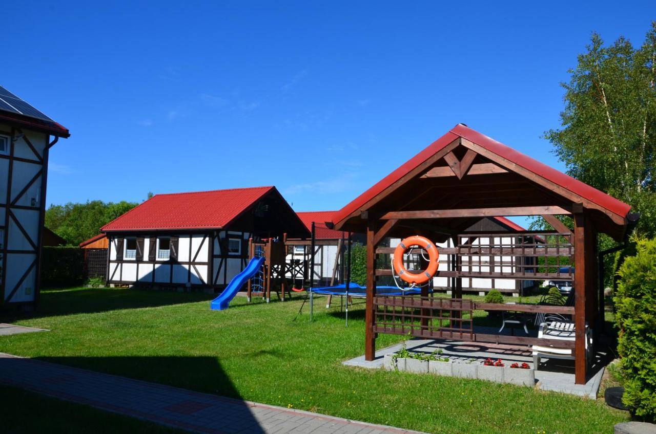 Letnia Przystan Villa Rusinowo  Exteriör bild